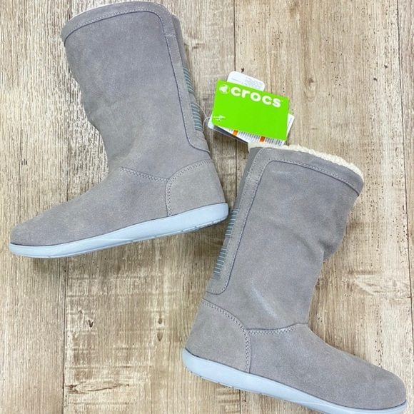 CROCS Adela fold over suede Sherpa boot gray smoke 6 NIB - Picture 3 of 6